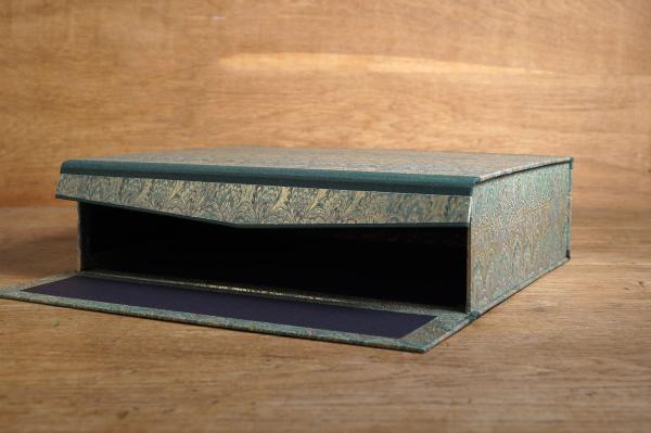 Stapelbare Schachtel grün italienisches Papier